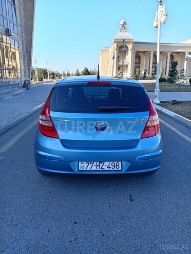 Hyundai i30 2009, 276,000 km - 1.4 l - Ucar