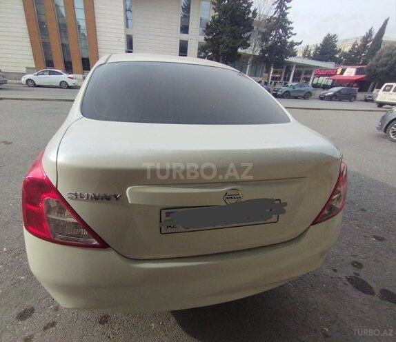 Nissan Sunny 2013, 177,000 km - 1.5 л - Bakı