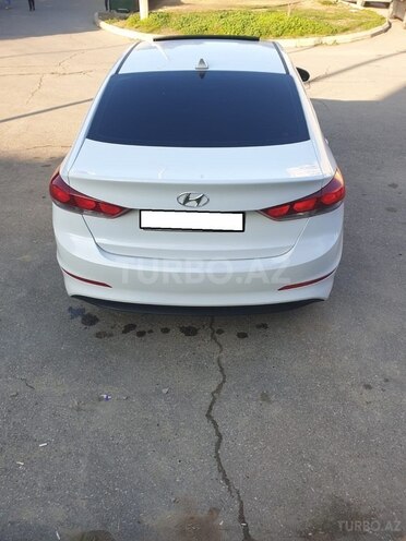 Hyundai Elantra 2018, 71,000 km - 2.0 l - Bakı