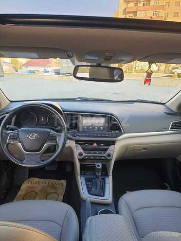 Hyundai Elantra 2018, 71,000 km - 2.0 l - Bakı