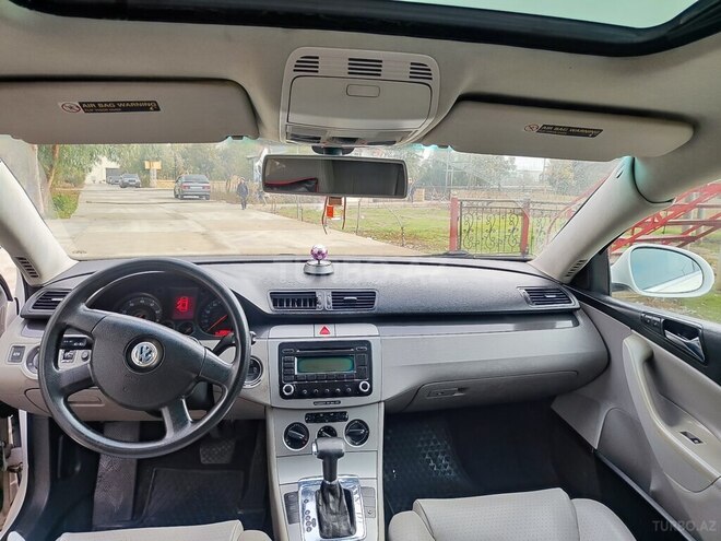 Volkswagen Passat 2005, 330,000 km - 2.0 l - Hacıqabul