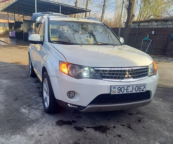 Mitsubishi Outlander 2008, 216,885 km - 3.0 л - Mingəçevir