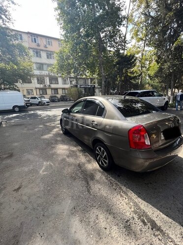 Hyundai Accent 2009, 256,480 km - 1.4 l - Bakı