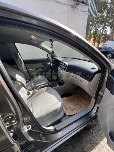 Hyundai Accent 2009, 256,480 km - 1.4 l - Bakı