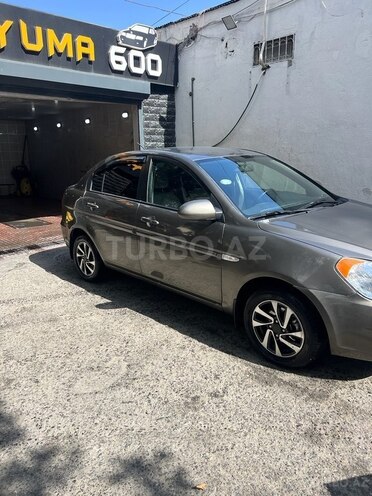 Hyundai Accent 2009, 256,480 km - 1.4 l - Bakı