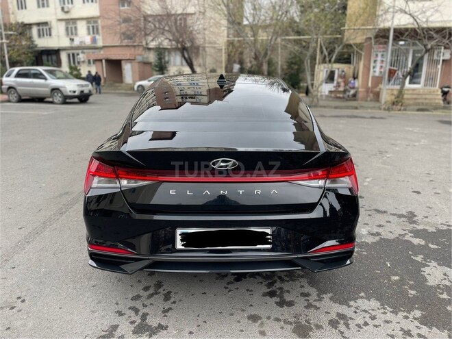 Hyundai Elantra 2022, 61,000 km - 1.6 l - Bakı