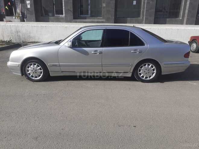 Mercedes E 220 1999, 400,000 km - 2.2 l - Füzuli