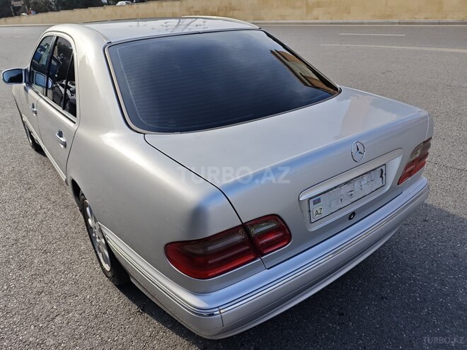 Mercedes E 220 d 2000, 365,000 km - 2.2 l - Bakı