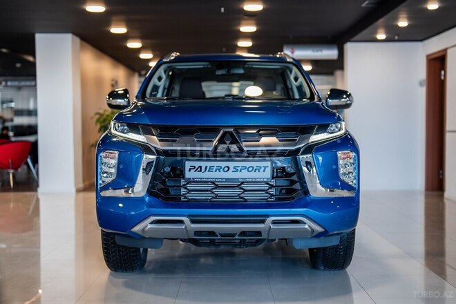 Mitsubishi Pajero Sport-1