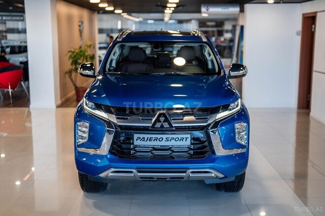Mitsubishi Pajero Sport-3
