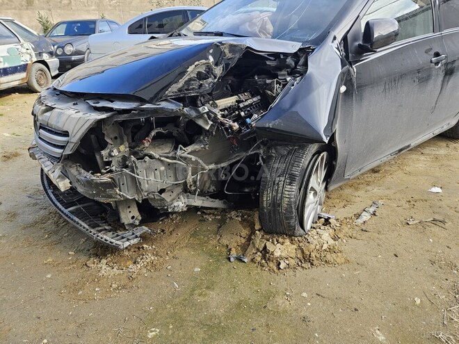 Toyota Corolla 2010, 250,000 km - 1.6 л - Bakı