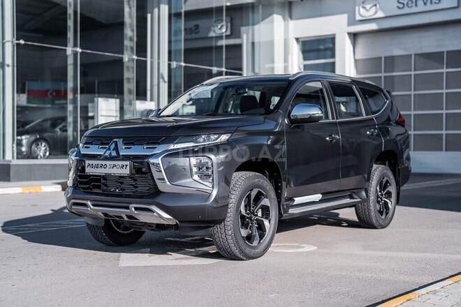 Mitsubishi Pajero Sport-2
