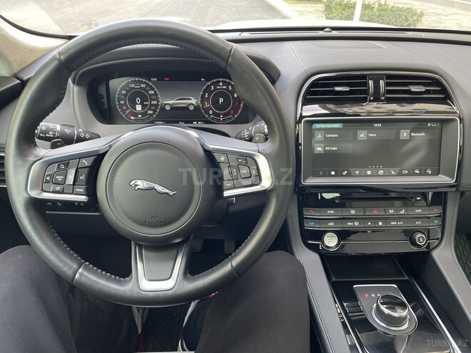 Jaguar F-Pace 2020, 114,745 km - 2.0 л - Bakı