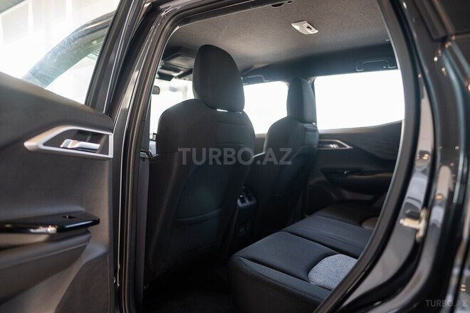 Mitsubishi Outlander Sport-14