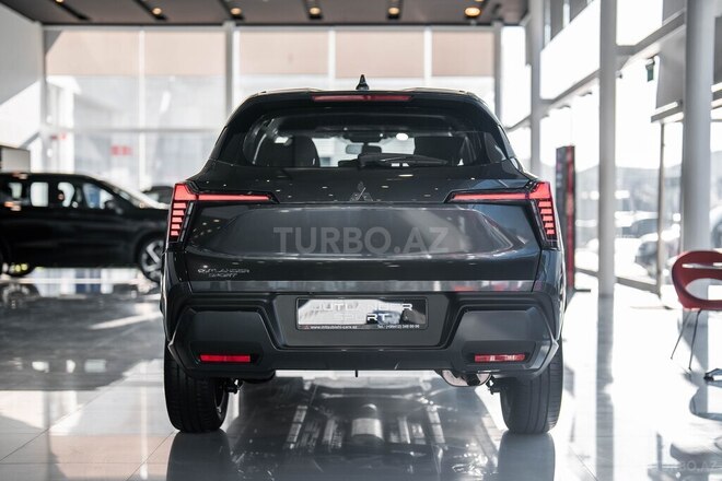 Mitsubishi Outlander Sport-6