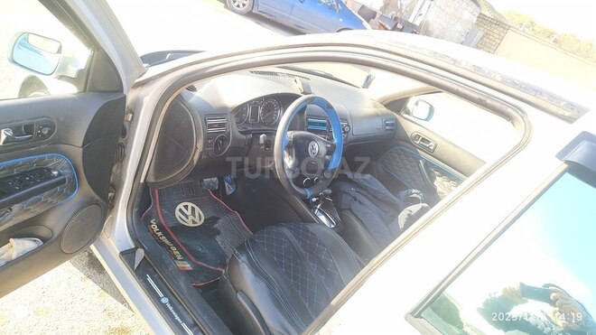 Volkswagen Golf 2000, 258,008 km - 1.6 l - Bakı