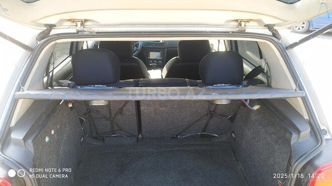 Volkswagen Golf 2000, 258,008 km - 1.6 l - Bakı