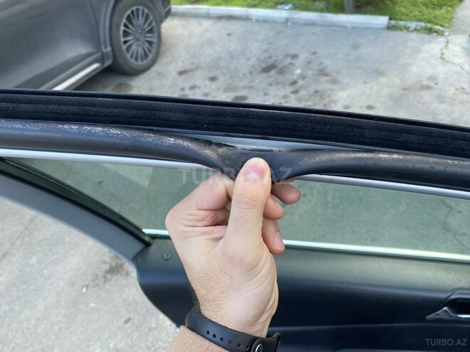 Volkswagen Passat 2005, 283,000 km - 2.0 l - Bakı