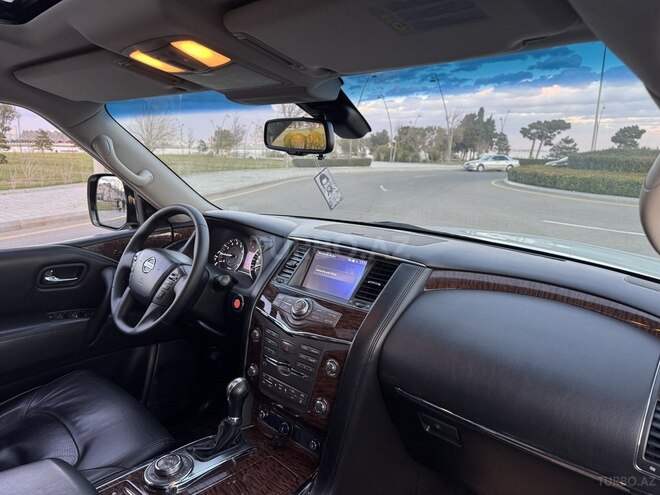 Nissan Patrol 2013, 199,000 km - 5.6 l - Bakı
