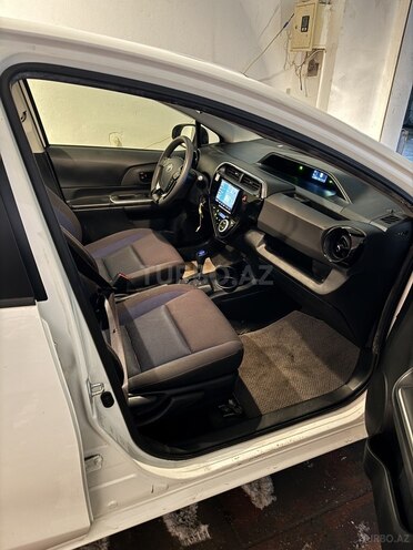 Toyota Aqua 2017, 109,000 km - 1.5 l - Bakı