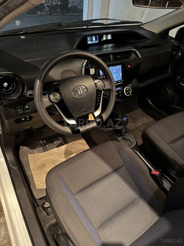 Toyota Aqua 2017, 109,000 km - 1.5 l - Bakı
