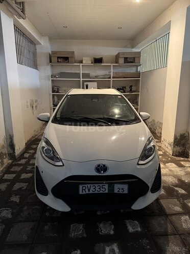 Toyota Aqua 2017, 109,000 km - 1.5 l - Bakı