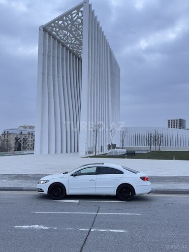 Volkswagen Passat CC-7