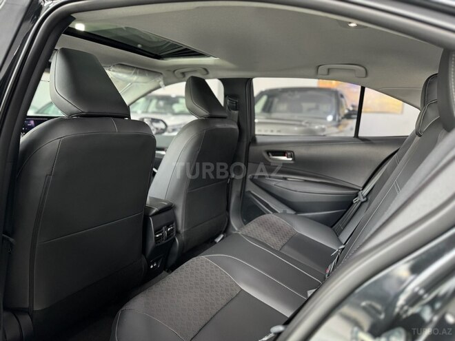 Toyota Corolla-12