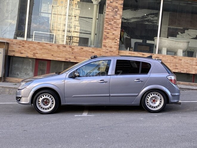 Opel Astra 2006, 280,000 km - 1.3 l - Bakı