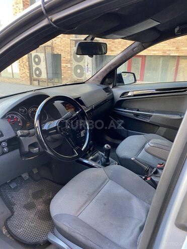 Opel Astra 2006, 280,000 km - 1.3 l - Bakı