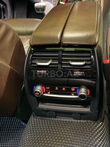 BMW 520 2017, 200,000 km - 2.0 l - Bakı