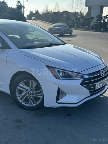 Hyundai Elantra 2019, 125,000 km - 2.0 l - Bakı