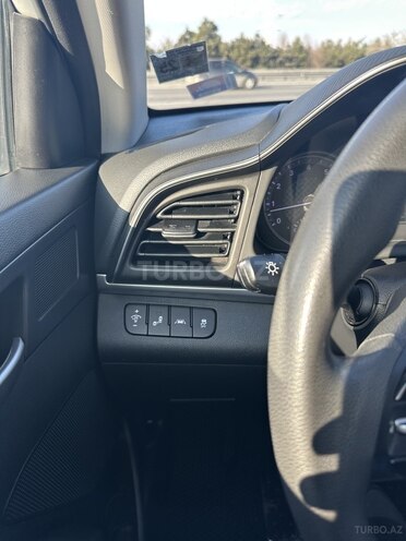 Hyundai Elantra 2019, 125,000 km - 2.0 l - Bakı