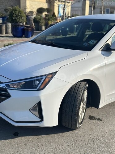 Hyundai Elantra 2019, 125,000 km - 2.0 l - Bakı