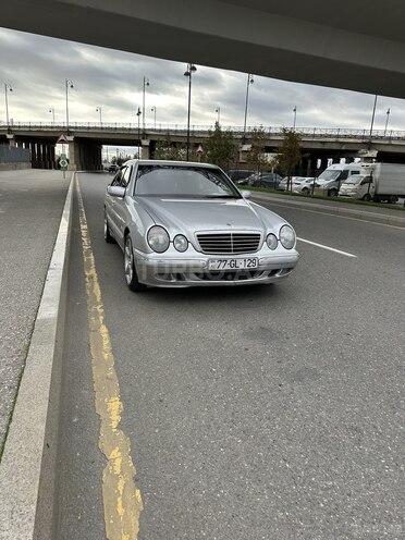 Mercedes E 220 d 2001, 659,000 km - 2.2 l - Bakı
