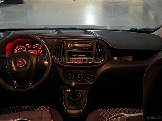 Fiat Doblo 2016, 183,000 km - 1.4 l - Bakı