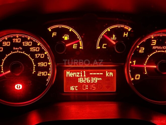 Fiat Doblo 2016, 183,000 km - 1.4 l - Bakı