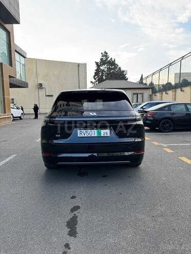 Li Auto L7-3