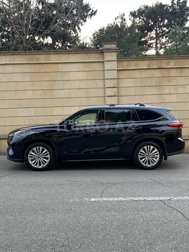 Toyota Highlander 2022, 32,250 km - 2.5 l - Bakı