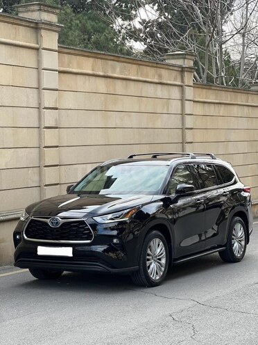 Toyota Highlander 2022, 32,250 km - 2.5 l - Bakı