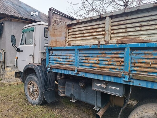 KamAz 5320 1988, 805,240 km - 11.0 l - Şəki