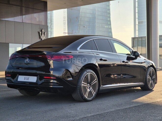Mercedes EQE 350 2022, 23,000 km - 0.1 л - Bakı