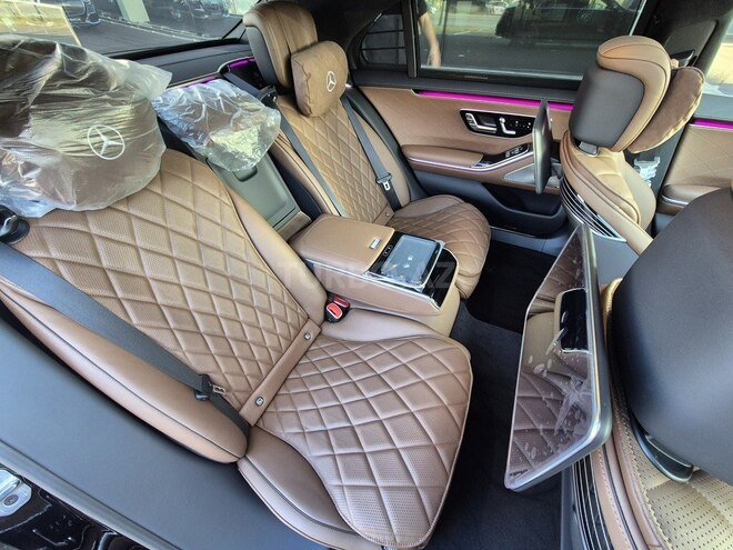 Mercedes S 500 4MATIC-14