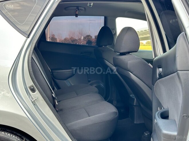 Hyundai i30 2010, 218,000 km - 1.6 l - Bakı