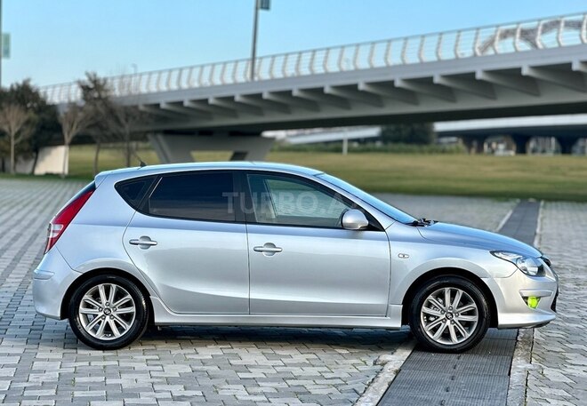 Hyundai i30 2010, 218,000 km - 1.6 l - Bakı