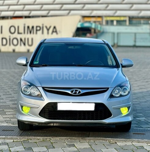 Hyundai i30 2010, 218,000 km - 1.6 l - Bakı