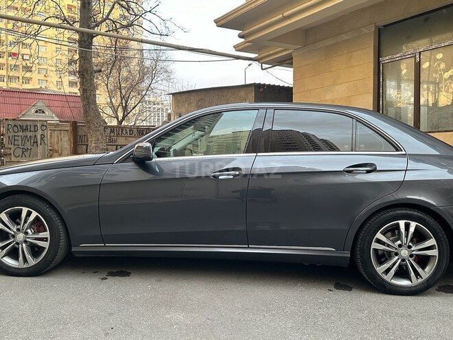Mercedes E 220 d 2014, 185,095 km - 2.2 l - Bakı