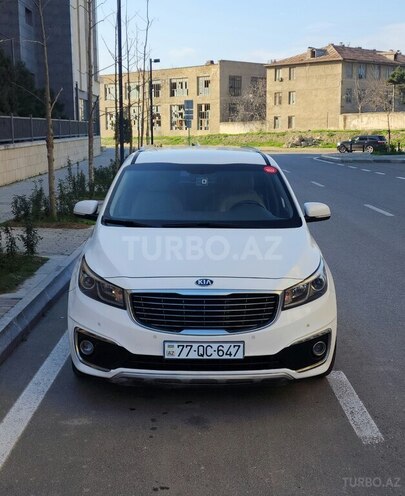 Kia Carnival 2016, 240,000 km - 2.2 l - Bakı