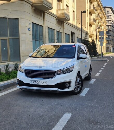 Kia Carnival 2016, 240,000 km - 2.2 l - Bakı