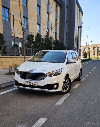 Kia Carnival 2016, 240,000 km - 2.2 l - Bakı